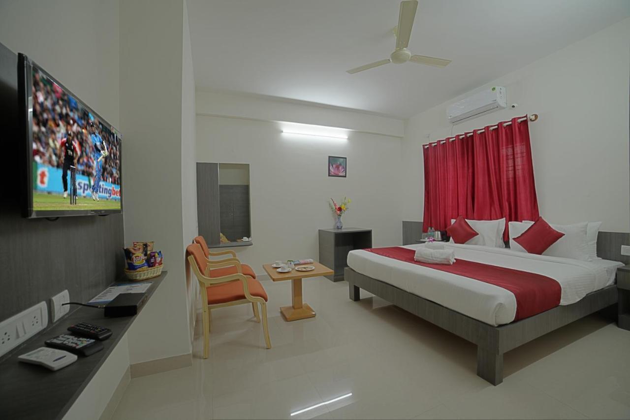 Sm Royal Suites - Hotel Near Kempegowda International Airport Bangalore Devanahalli Exterior foto